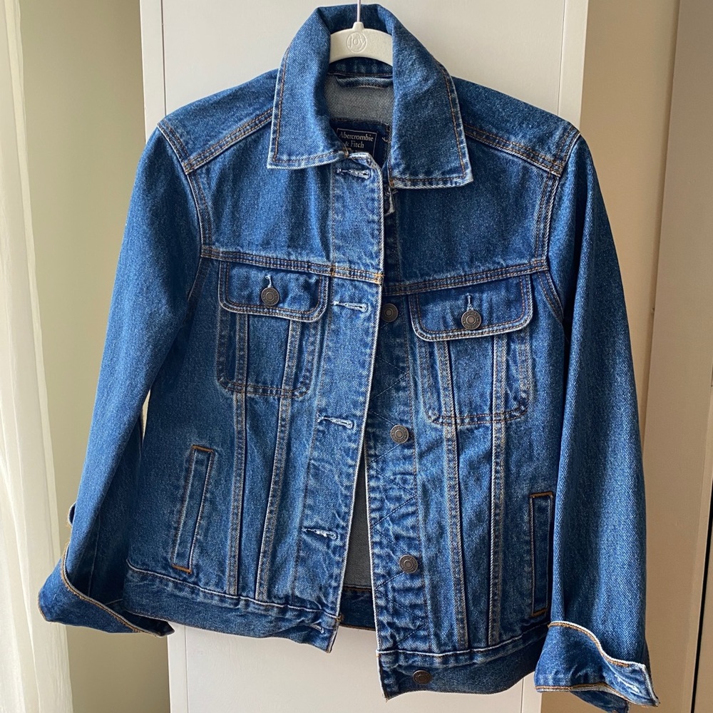 Abercrombie & Fitch boyfriend jean jacket XXS.